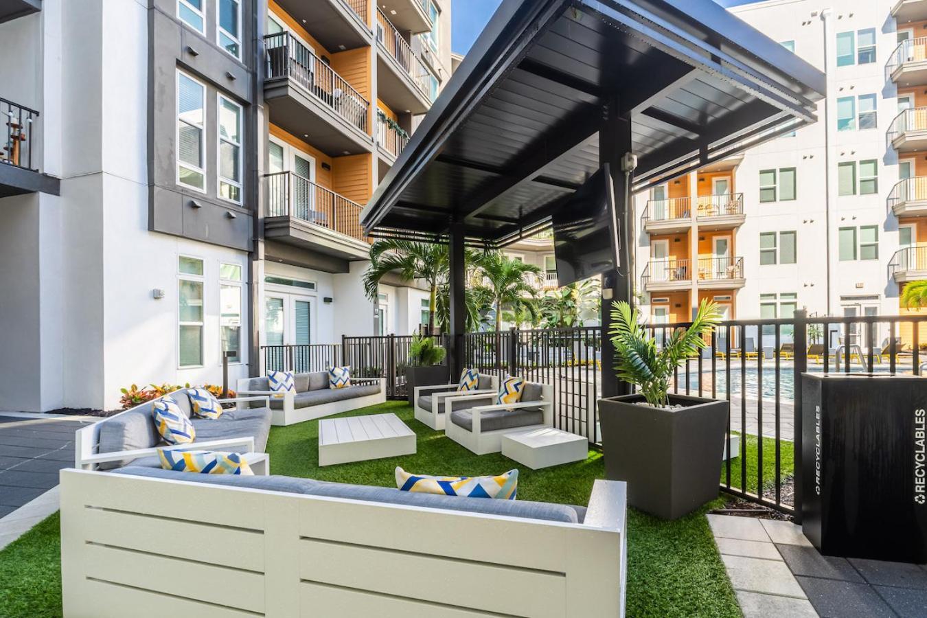 セント・ピーターズバーグTropical Field 1 Bed In Downtown With Free Parkingアパートメント エクステリア 写真